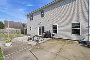 206 Seville St, Jacksonville, NC 28546 - Photo 9