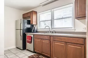 310 Elizabeth Ave, Rockingham, NC 28379 - Photo 17