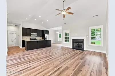 108 Bellchase Drive, Jacksonville, NC 28540 - Photo 7
