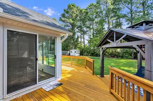 117 Foster Creek Ct, Swansboro, NC 28584 - Photo 41