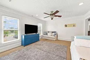 913 Bridges St, Morehead City, NC 28557 - Photo 27
