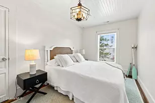 913 Bridges St, Morehead City, NC 28557 - Photo 19