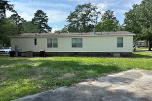 10660 Jamestown Dr, Laurinburg, NC 28352 - Photo 13