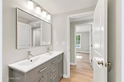 105 W Wallace Street, Burgaw, NC 28425 - Photo 21