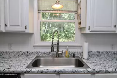 329 S Wedgewood Drive, Washington, NC 27889 - Photo 11