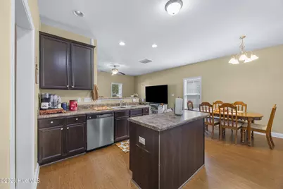 709 Jasmine Lane, Jacksonville, NC 28546 - Photo 13