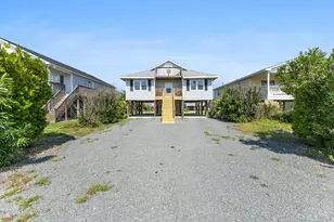 1513 Easy St, Surf City, NC 28445 - Photo 5
