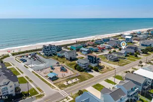1513 Easy St, Surf City, NC 28445 - Photo 3