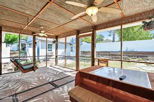 114 NE 8th St, Oak Island, NC 28465 - Photo 31