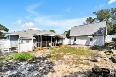 114 NE 8th St, Oak Island, NC 28465 - Photo 39