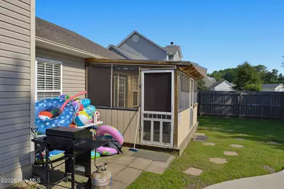 206 Winter Road, Jacksonville, NC 28540 - Photo 33