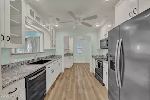 926 Fort Fisher Blvd S, Kure Beach, NC 28449 - Photo 15