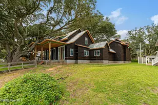 5005 Holly Ln, Morehead City, NC 28557 - Photo 7