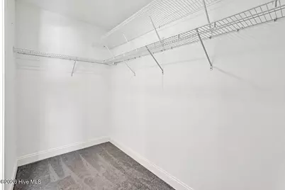127 NE 15th St, Oak Island, NC 28465 - Photo 17