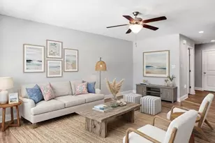 127 NE 15th St, Oak Island, NC 28465 - Photo 5