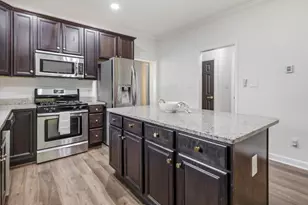 10163 Bessborough Dr, Raleigh, NC 27617 - Photo 25