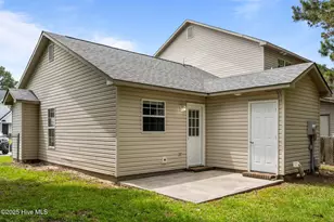 1087 W Pueblo Dr, Jacksonville, NC 28546 - Photo 3