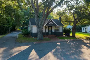 1330 N Howe St, Southport, NC 28461 - Photo 1