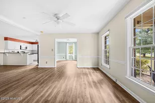 1003 Robinwood Rd, Aberdeen, NC 28315 - Photo 7