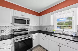 1003 Robinwood Rd, Aberdeen, NC 28315 - Photo 11