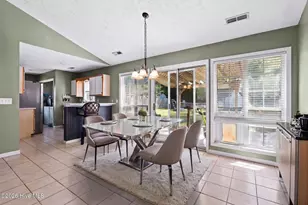 821 Bay Blossom Dr, Wilmington, NC 28411 - Photo 3