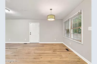 1110 Brynn Marr Road, Jacksonville, NC 28546 - Photo 9
