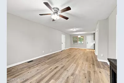 1110 Brynn Marr Road, Jacksonville, NC 28546 - Photo 5