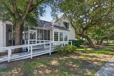 418 Sellers Street, Oak Island, NC 28465 - Photo 7