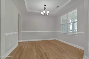 506 W Red Head Cir, Sneads Ferry, NC 28460 - Photo 5