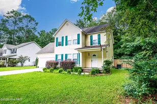 614 Walnut Dr, Jacksonville, NC 28540 - Photo 1