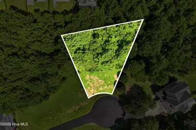 415 Wisteria Lane, Holly Ridge, NC 28445 - Photo 3