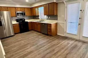 101 Laura Ln, Greenville, NC 27858 - Photo 3