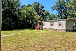 18060 Queen Rd, Laurinburg, NC 28352 - Photo 29