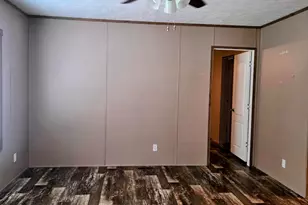 18060 Queen Rd, Laurinburg, NC 28352 - Photo 21