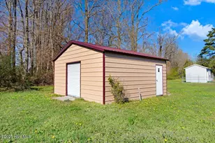 1676 Tommys Rd, Goldsboro, NC 27534 - Photo 17