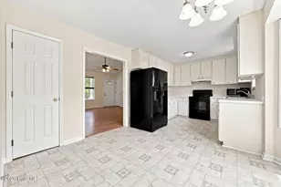 204 Dustin Dr, Benson, NC 27504 - Photo 11