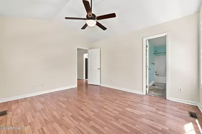 204 Dustin Drive, Benson, NC 27504 - Photo 15
