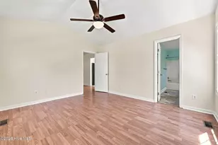 204 Dustin Dr, Benson, NC 27504 - Photo 15