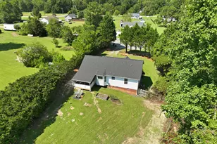 204 Dustin Dr, Benson, NC 27504 - Photo 31