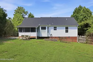 204 Dustin Dr, Benson, NC 27504 - Photo 25