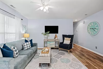 1631 Chadwick Shores Drive, Sneads Ferry, NC 28460 - Photo 11