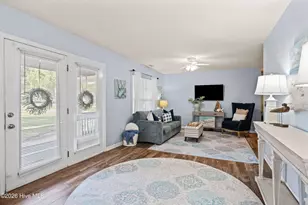 1631 Chadwick Shores Dr, Sneads Ferry, NC 28460 - Photo 9