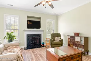127 Cotton Patch Ct, Burgaw, NC 28425 - Photo 3