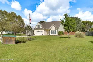 127 Cotton Patch Ct, Burgaw, NC 28425 - Photo 7