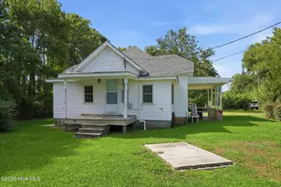 1112 Wilson Ave, Morehead City, NC 28557 - Photo 7