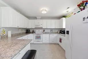 85 Plantation Oaks Dr, New Bern, NC 28560 - Photo 13