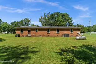 204 Julia St, Warsaw, NC 28398 - Photo 5