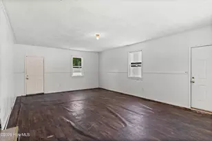 204 Julia St, Warsaw, NC 28398 - Photo 15