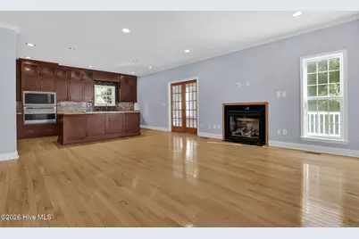 305 Hickory Lane, Hampstead, NC 28443 - Photo 7