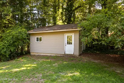 295 Sprunt Drive, Clinton, NC 28328 - Photo 7